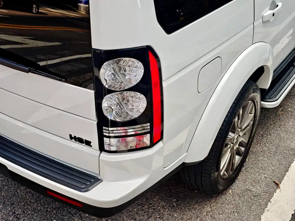 Land Rover Discovery 2014 3.0 SDV6 HSE