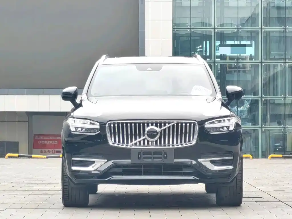 Volvo XC90 — миниатюра 2
