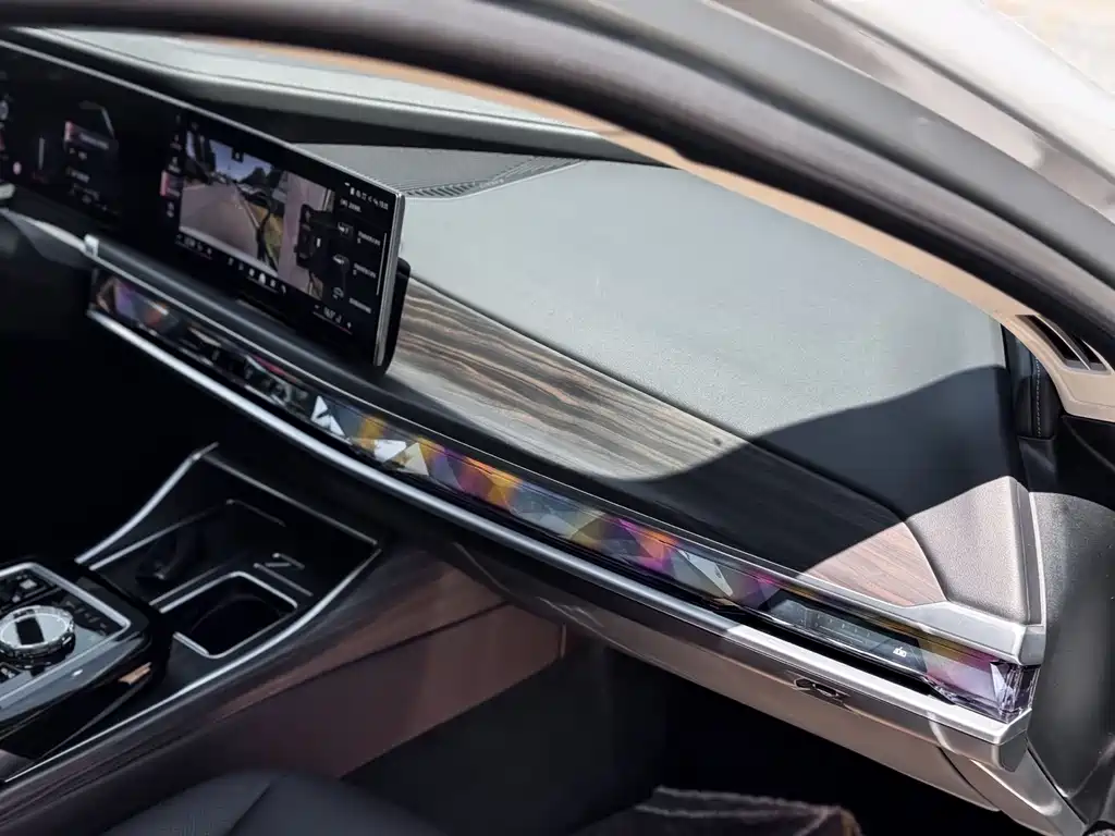 BMW 7 Series 7 2023 735Li Luxury