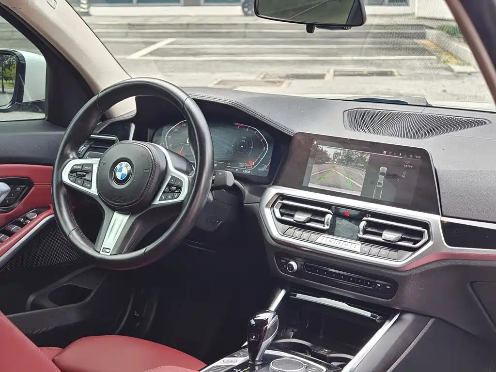 BMW 3 Series — миниатюра 13