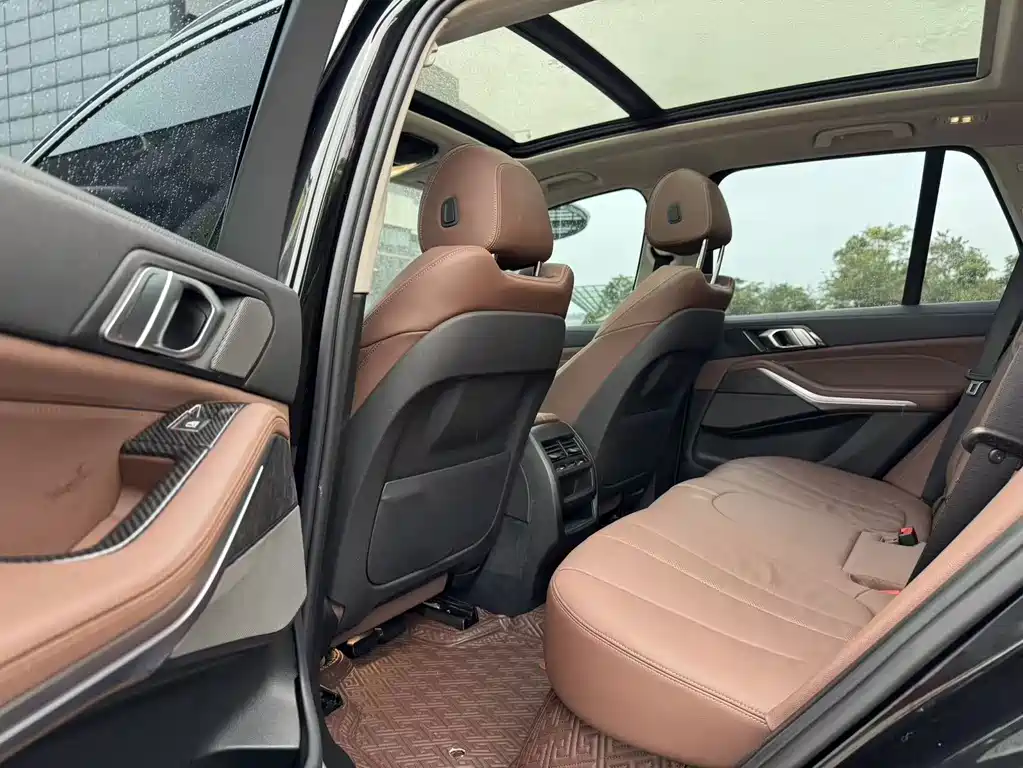 BMW X5 2020 xDrive40i M Sport