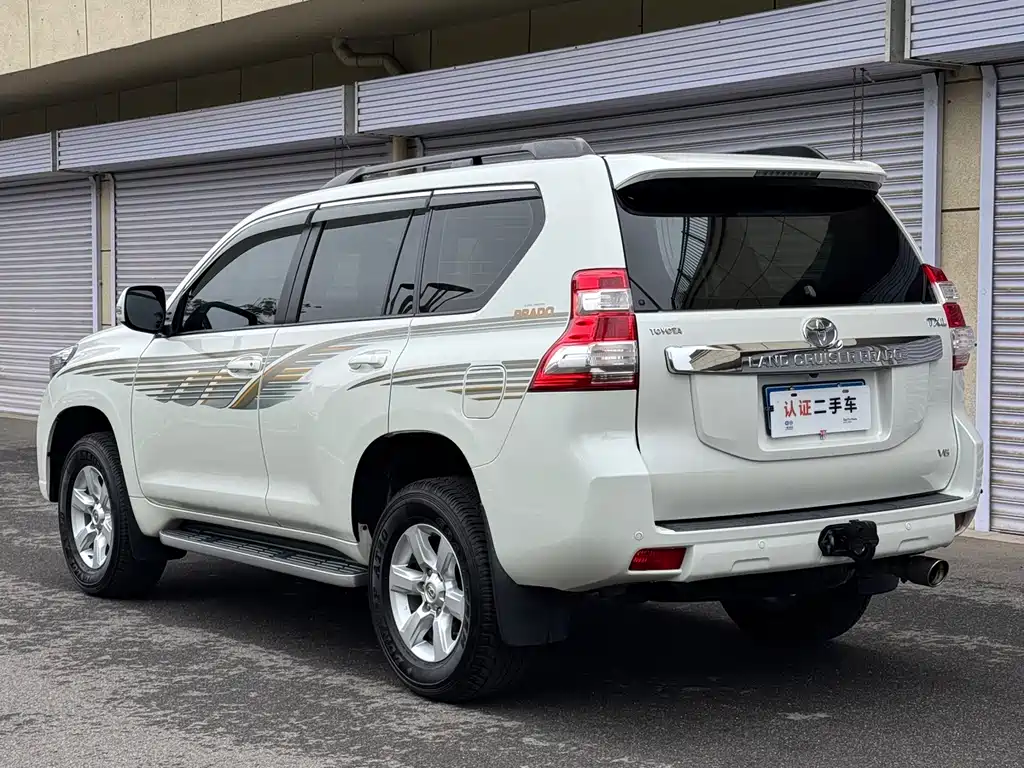 Toyota Land Cruiser Prado 2016 3.5L AT TX-L