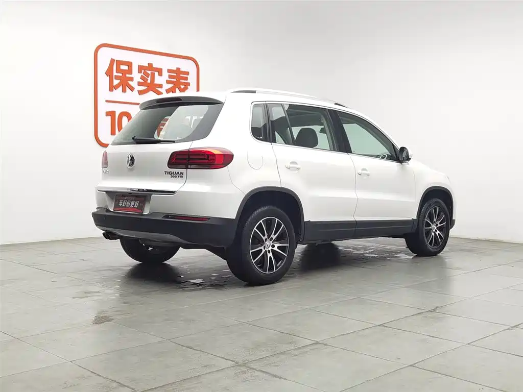 Volkswagen Tiguan 2016 300TSI AT Luxury