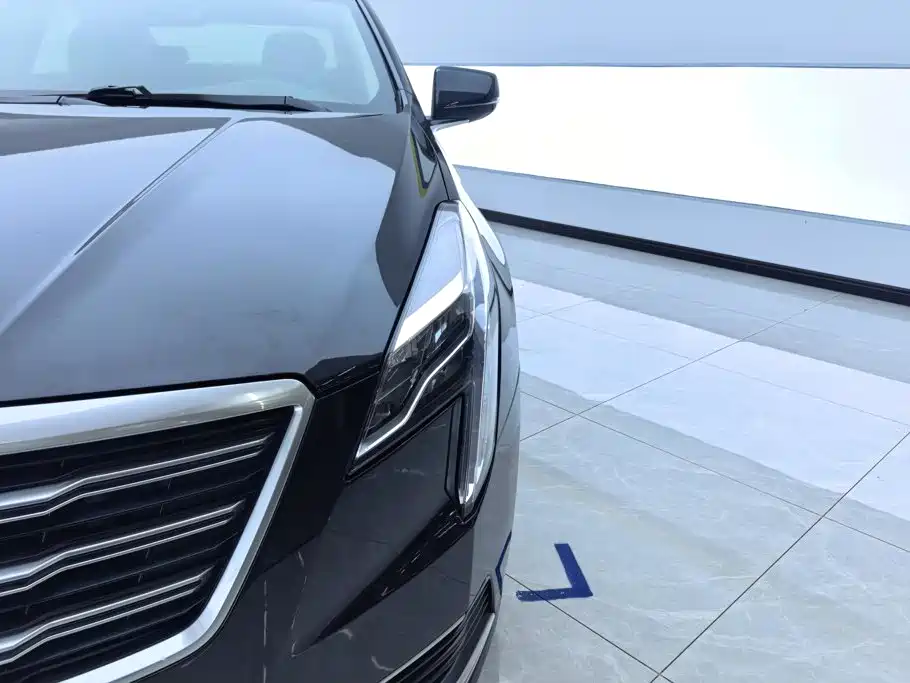 Cadillac XTS — миниатюра 5
