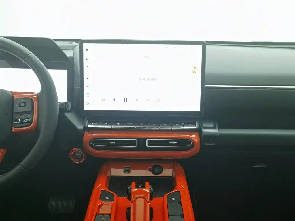 HAVAL SECOND GENERATION BIG DOG NEW ENERGY