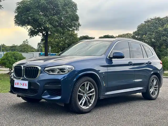 BMW  X3