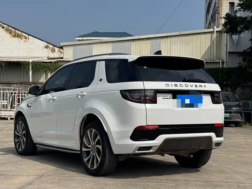 Land Rover Discovery Sport — миниатюра 6