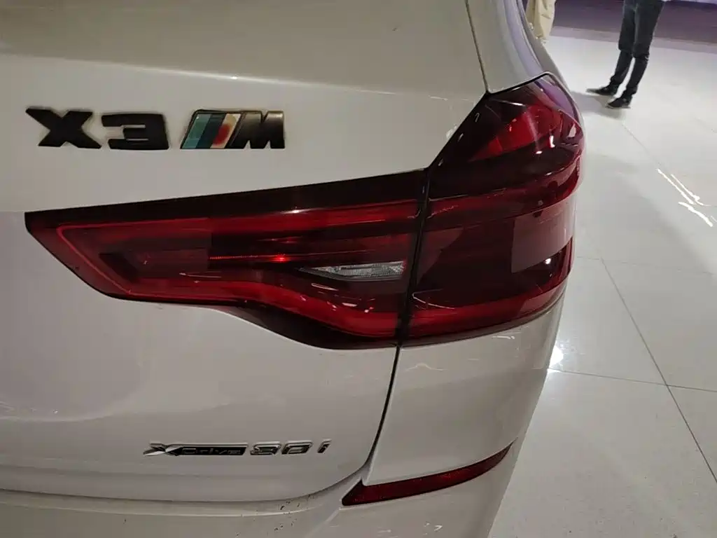 BMW X3 — миниатюра 8