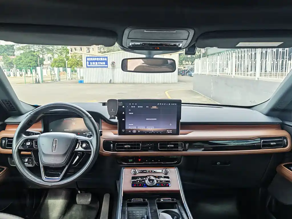 Lincoln Aviator 2021 3.0T V6