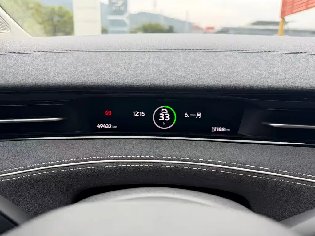 VOLKSWAGEN ID.7 VIZZION