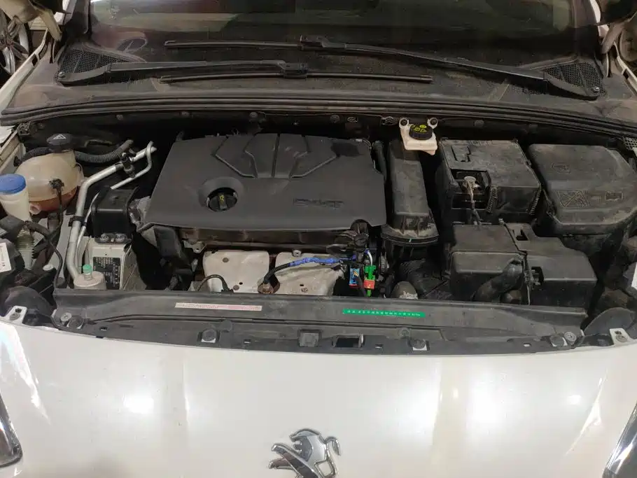 Peugeot 308 — миниатюра 10