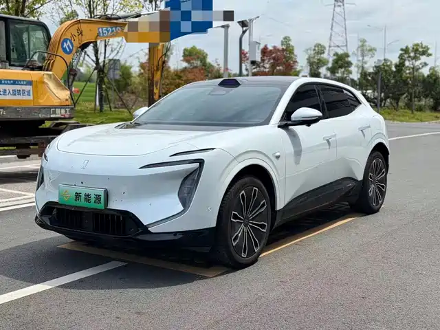 2025 Avatr 07