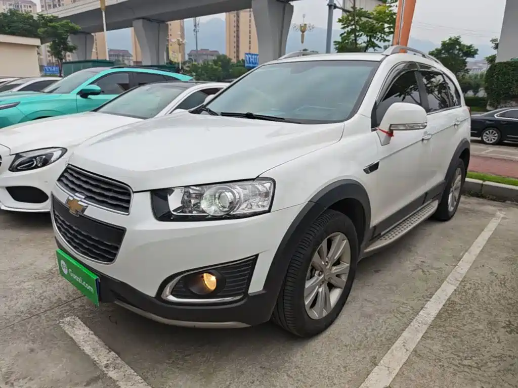 Chevrolet Captiva 2015 2.4L 4WD Flagship Edition 7 seats