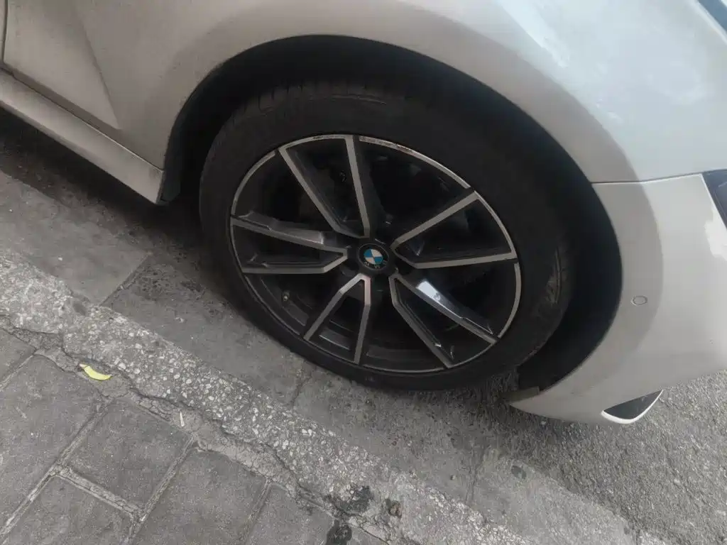 BMW 3 Series — миниатюра 24