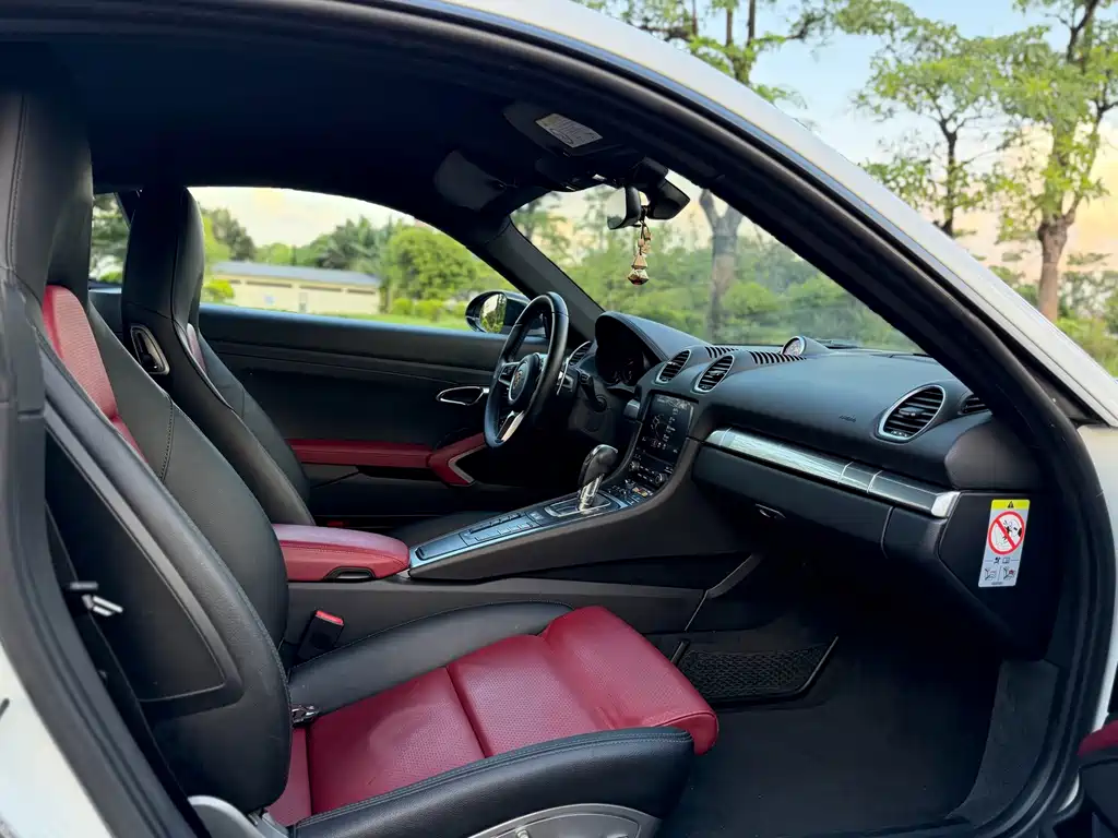Porsche 718 — миниатюра 9