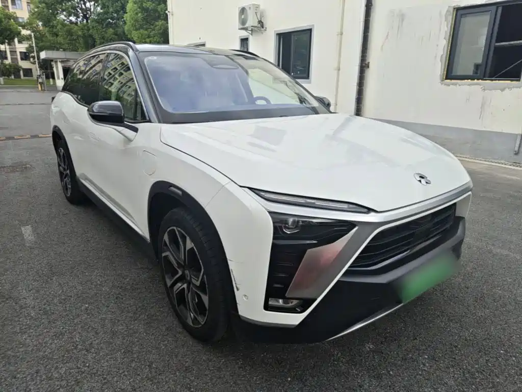 NIO ES8 — миниатюра 4