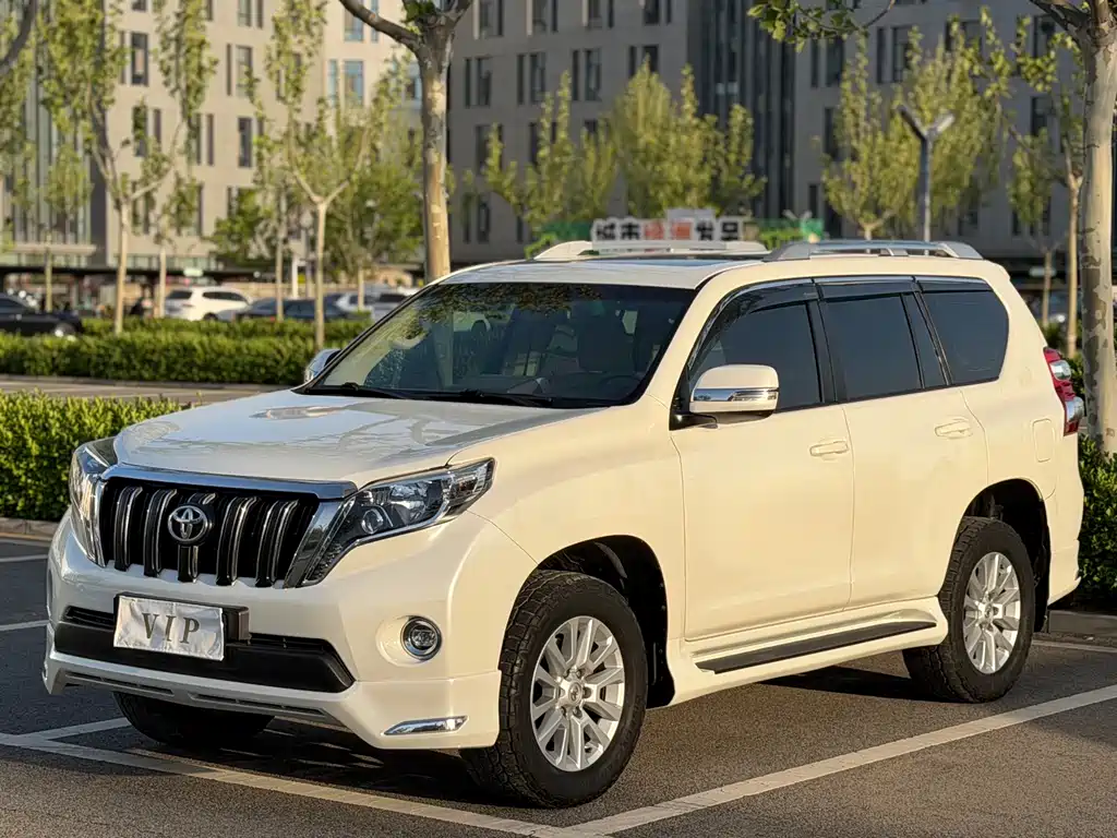 Toyota Prado (Import) 2016