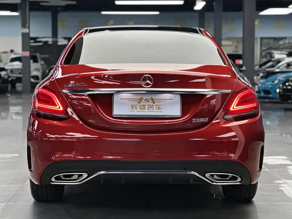 Mercedes-Benz C-Class — миниатюра 4