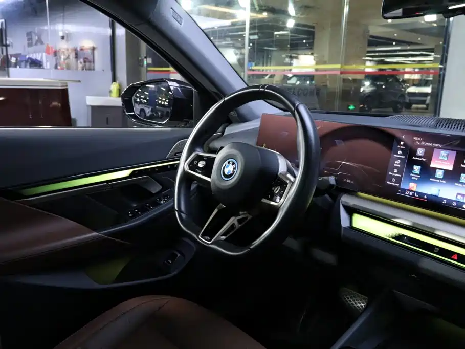 BMW i5 — миниатюра 20