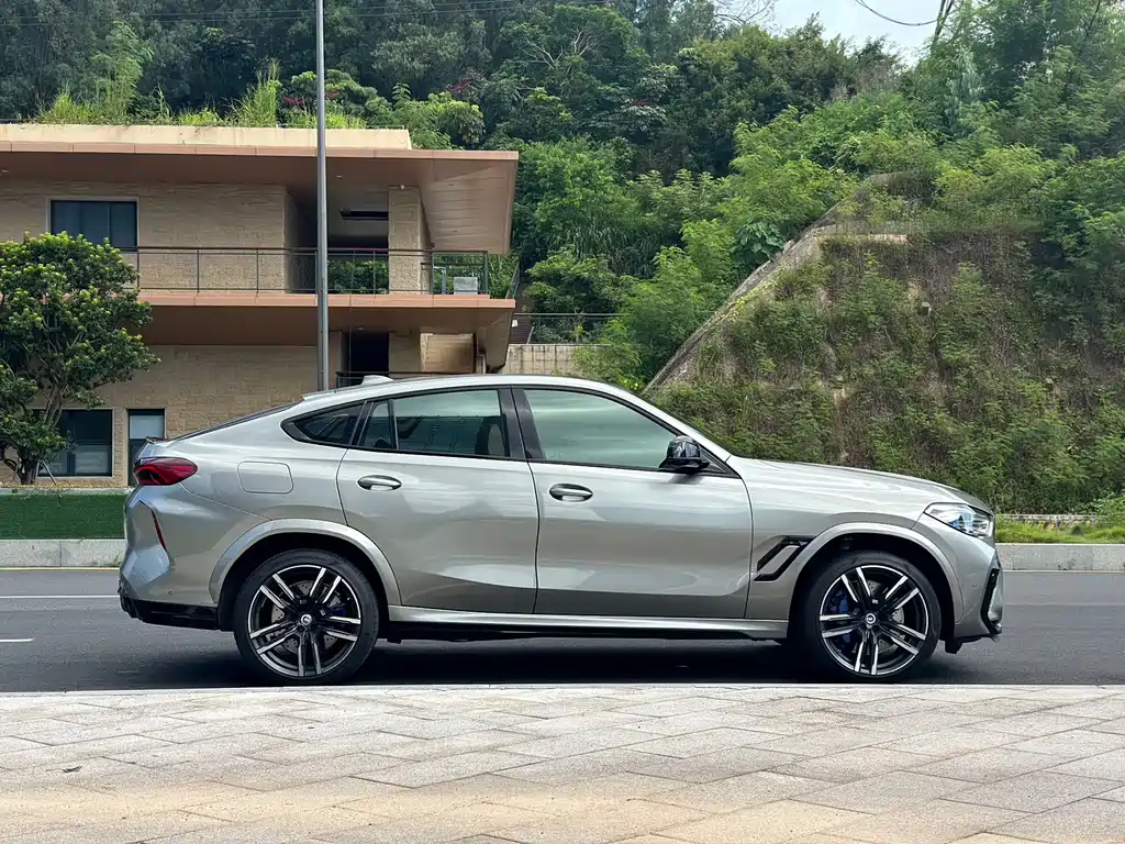 BMW X6 M — миниатюра 14