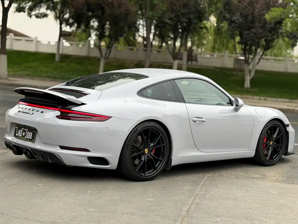 Porsche 911 2016 Carrera S 3.0T