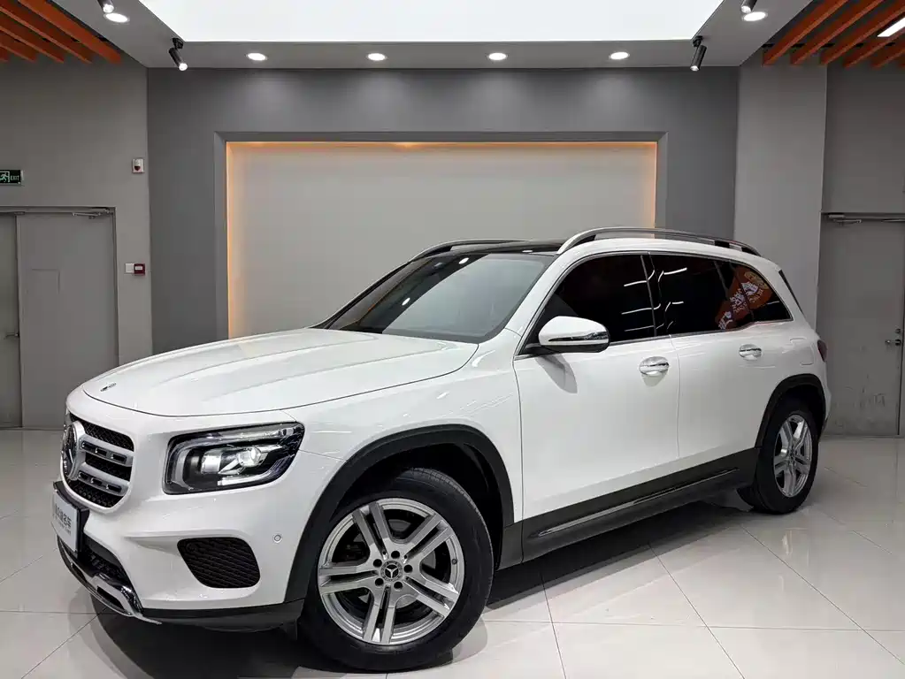 Mercedes-Benz GLB 2022