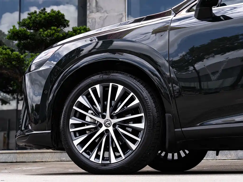 Lexus RX New Energy — миниатюра 8