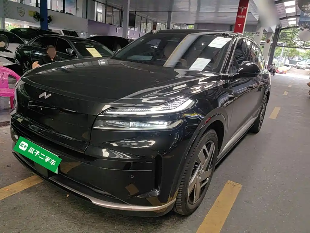 NIO Onvo L90 2025 Ultra 6-seat Edition