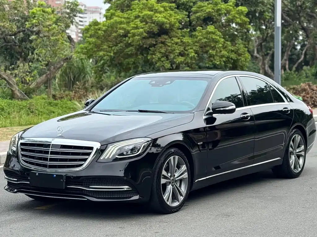 Mercedes-Benz S-Class 2020