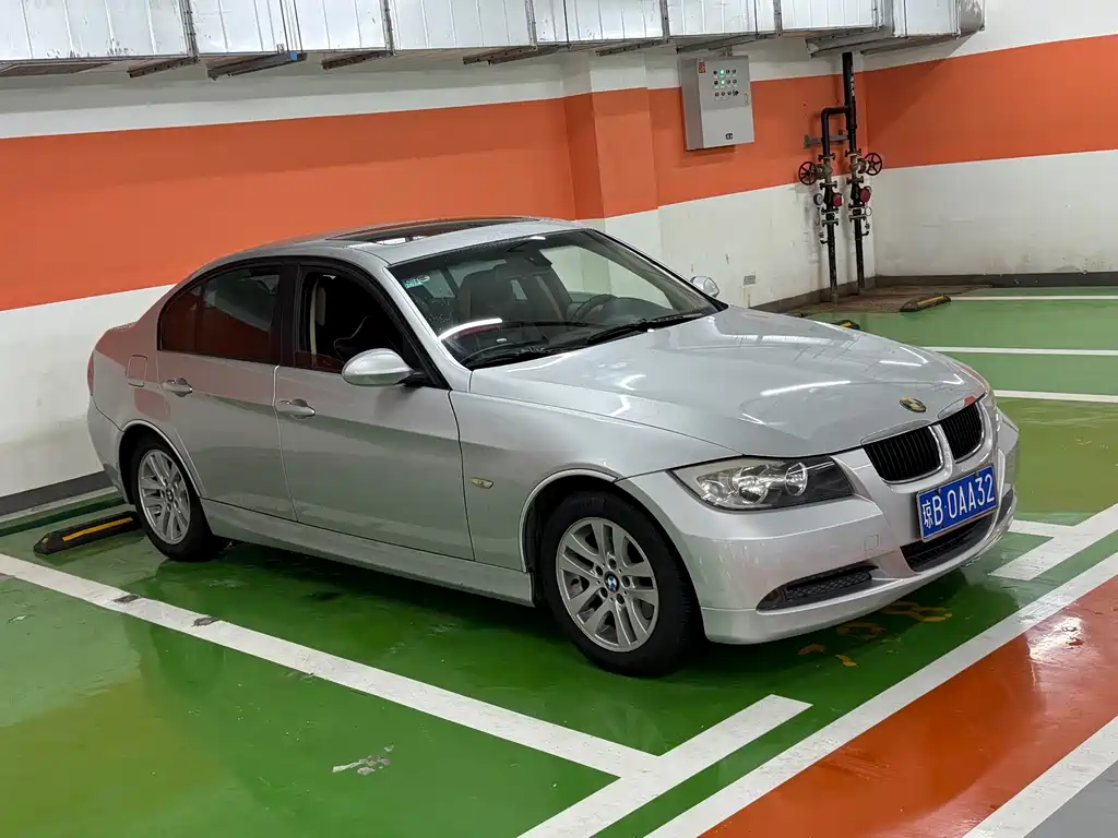 BMW 3 Series — миниатюра 3