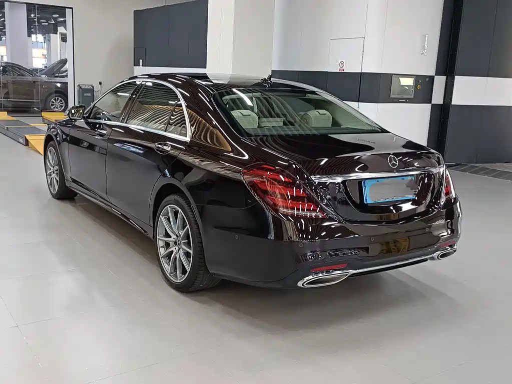 Mercedes-Benz S-Class — миниатюра 6