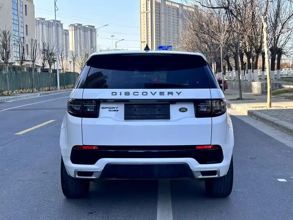 LAND ROVER DISCOVER SPORTS
