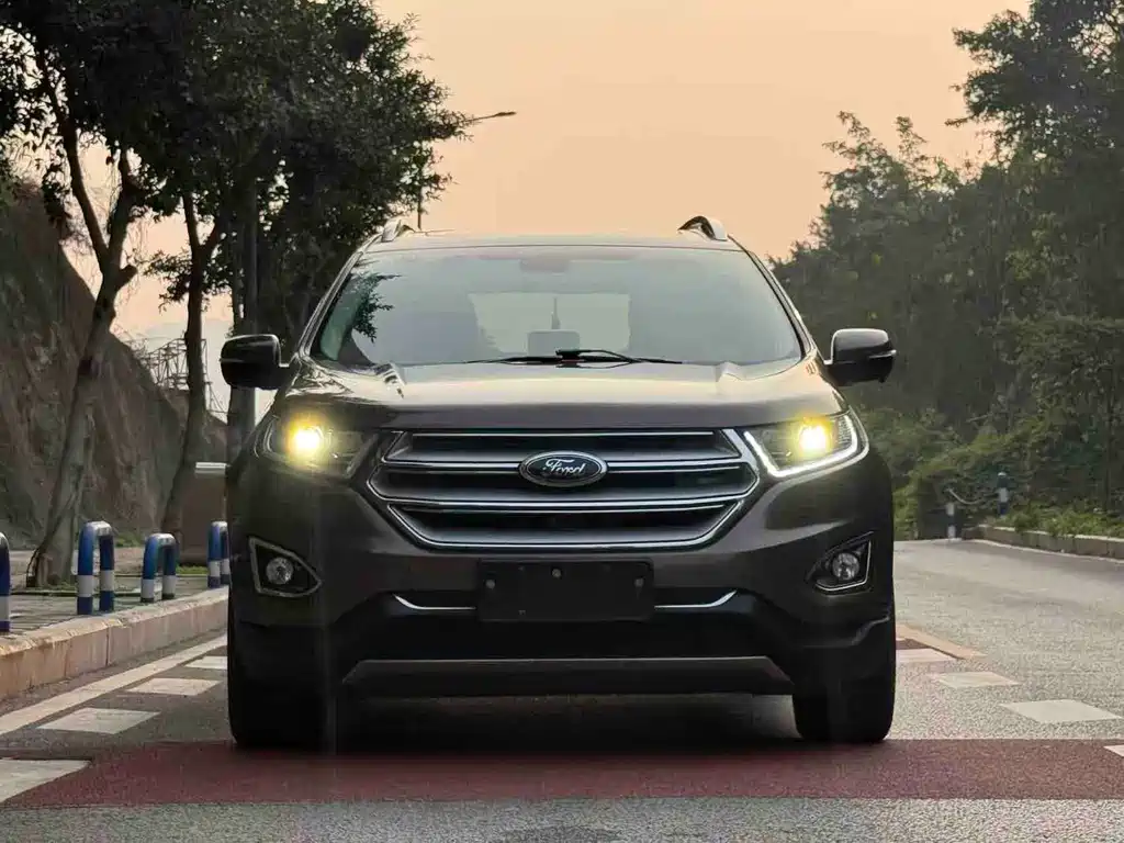 Ford Edge — миниатюра 2