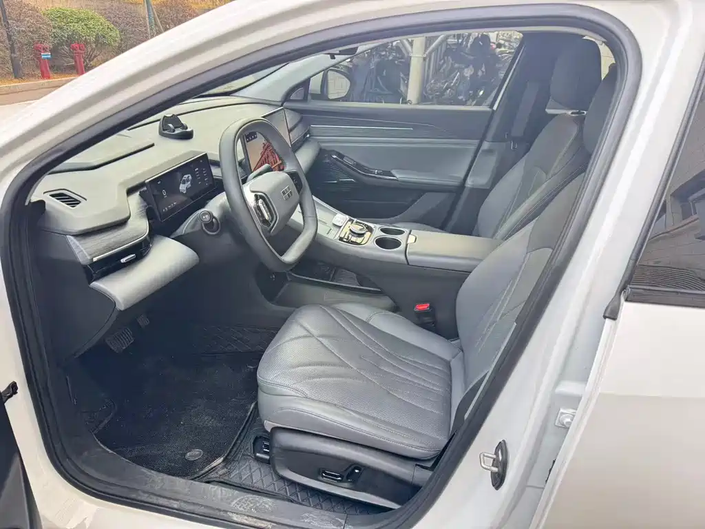 GEELY GALAXY GALAXY L6