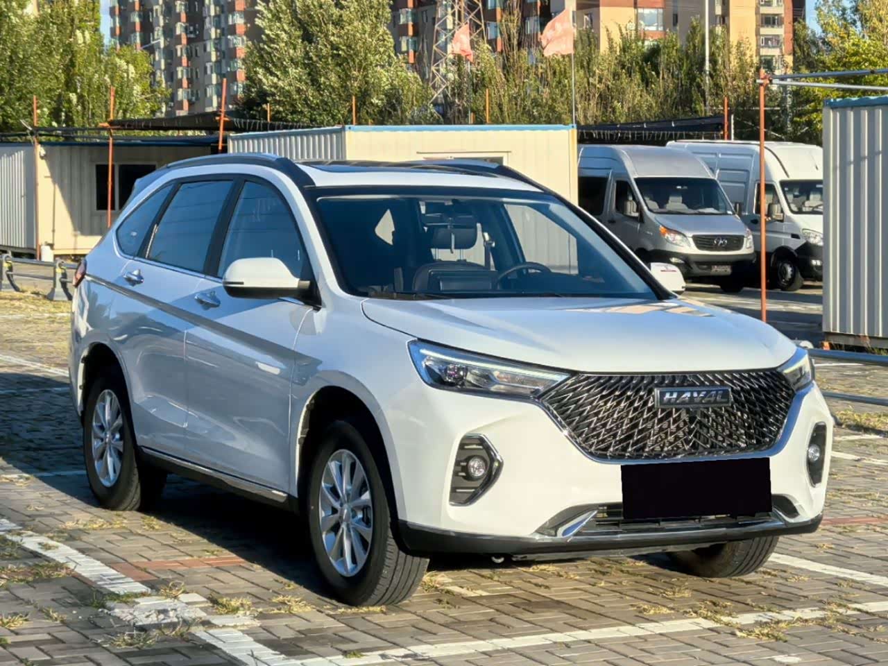 Haval Haval M6 1.5 л 2022 г. Белый, пробег 18000 км
