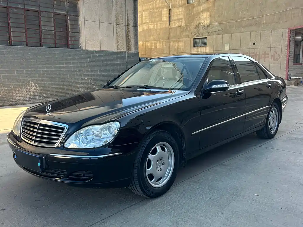 Mercedes-Benz S-Class — миниатюра 2
