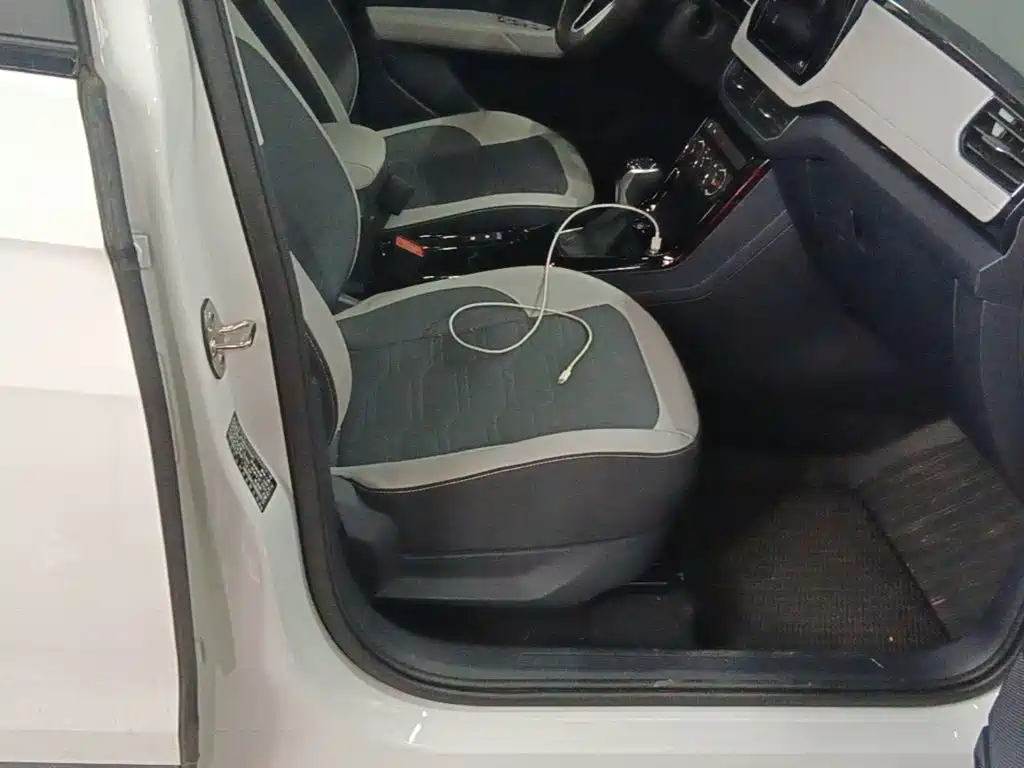 Volkswagen Tharu — миниатюра 25