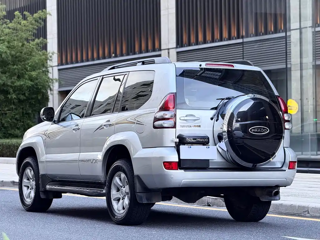 Toyota Land Cruiser Prado 2006 4.0L AT VX NAVI