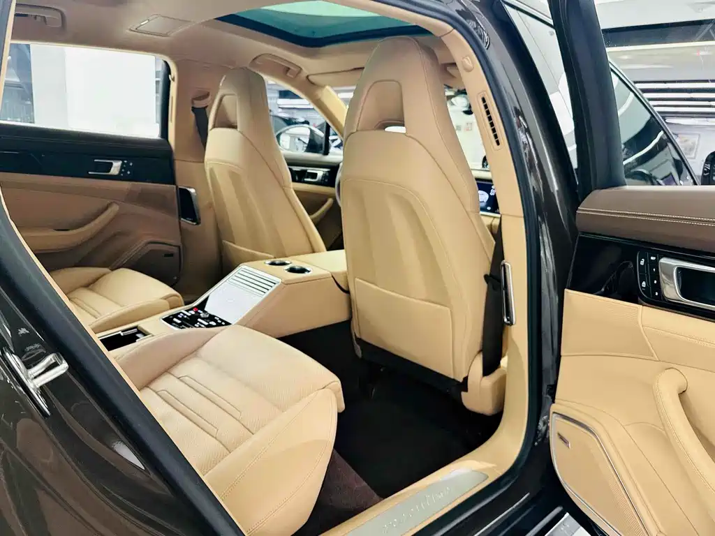 Porsche Panamera — миниатюра 19