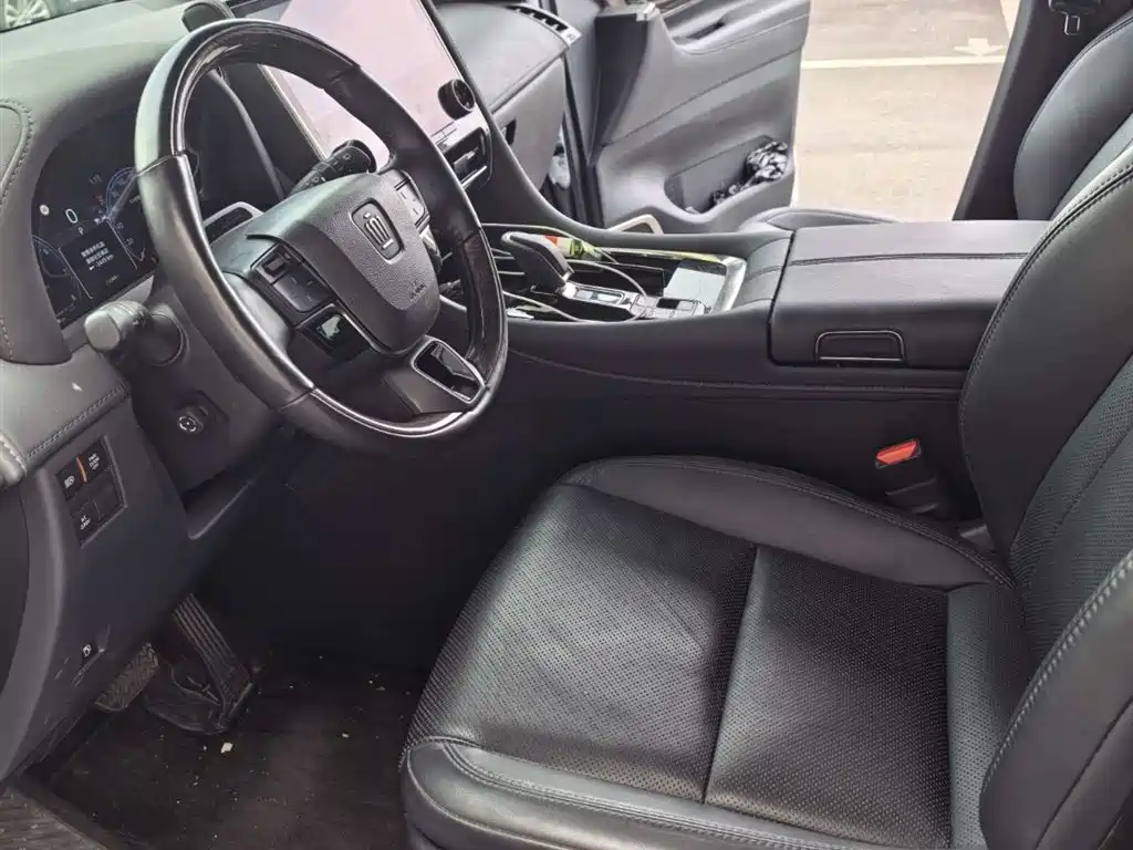 Toyota Vellfire 2024 2.5L Executive