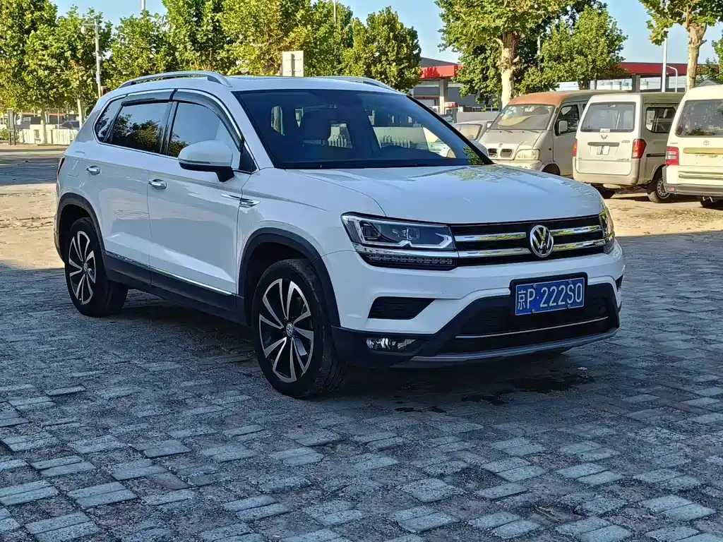 Volkswagen Tharu — миниатюра 3