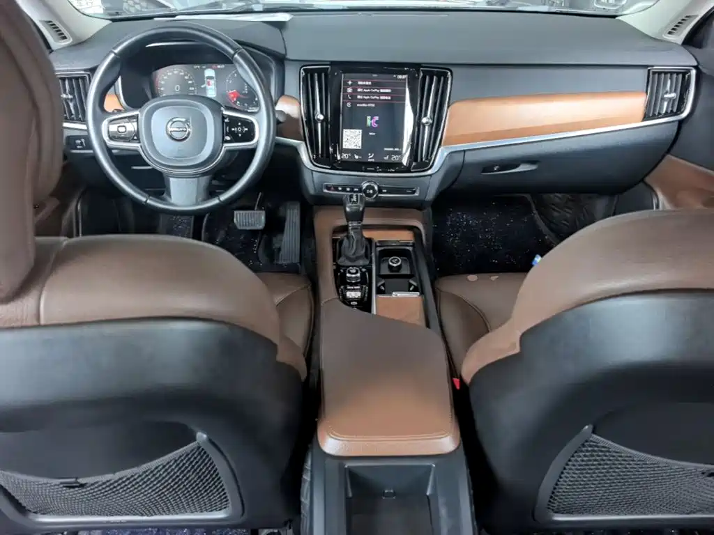 Volvo S90 — миниатюра 10