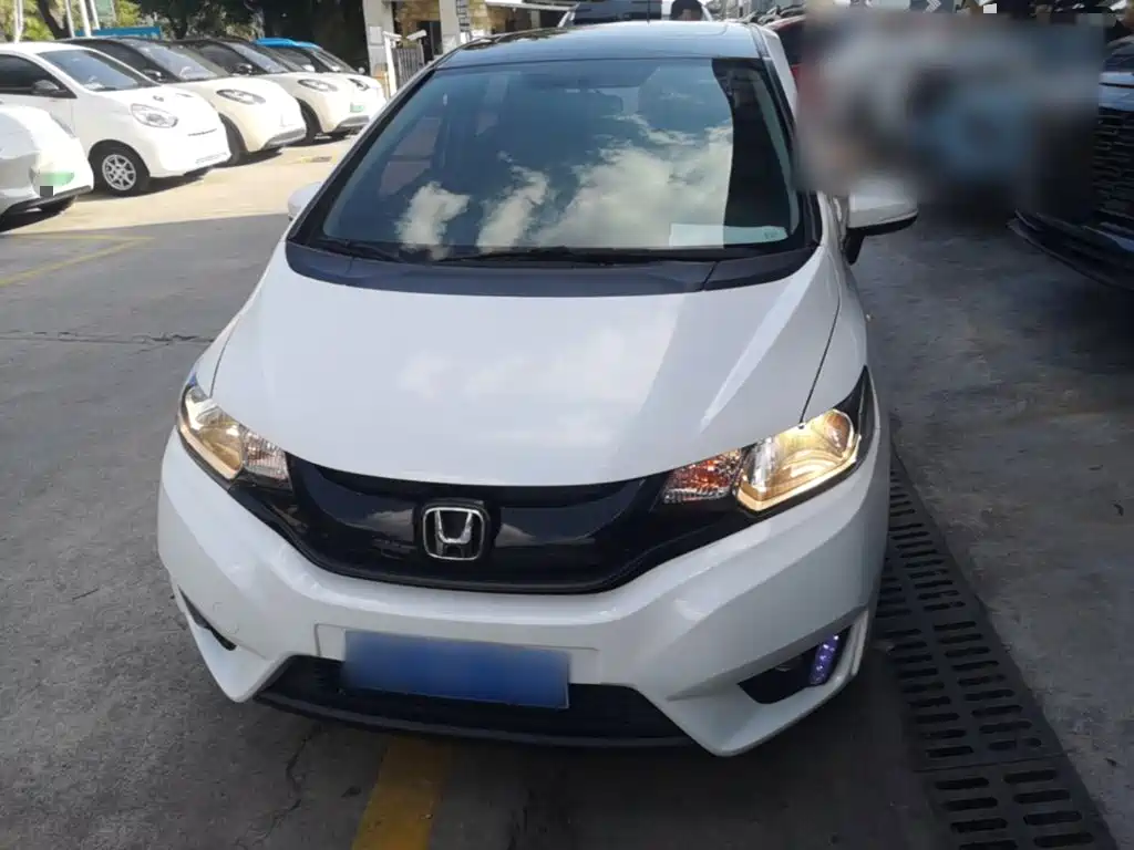 Honda Fit — миниатюра 3