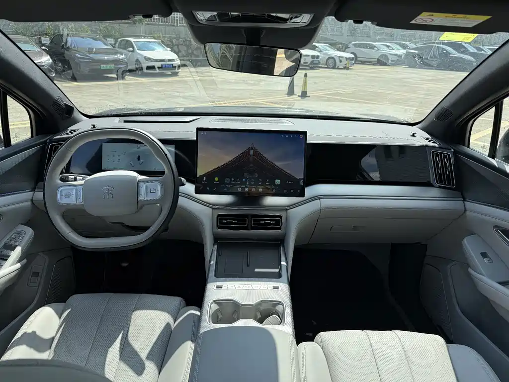 BYD Song Ultra — миниатюра 15