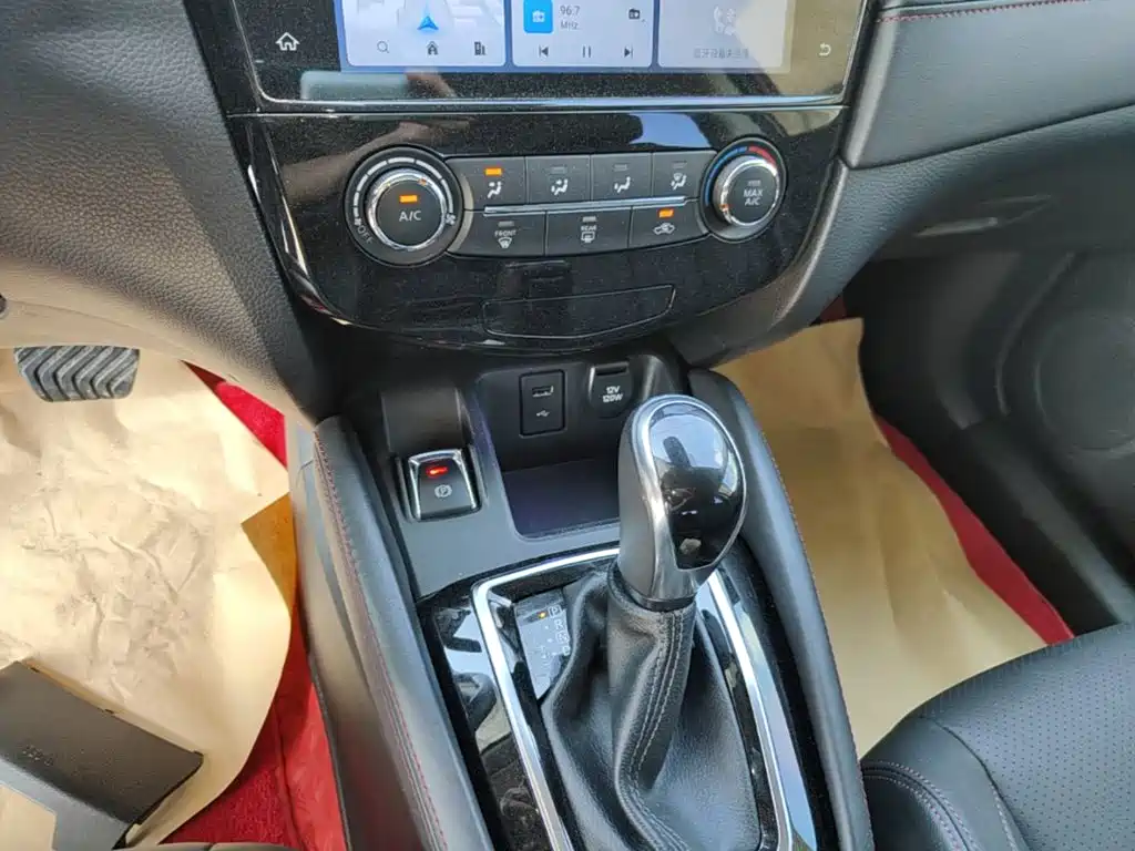 Nissan Qashqai 2021 2.0L CVT Luxury