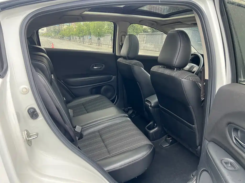Honda Vezel — миниатюра 13