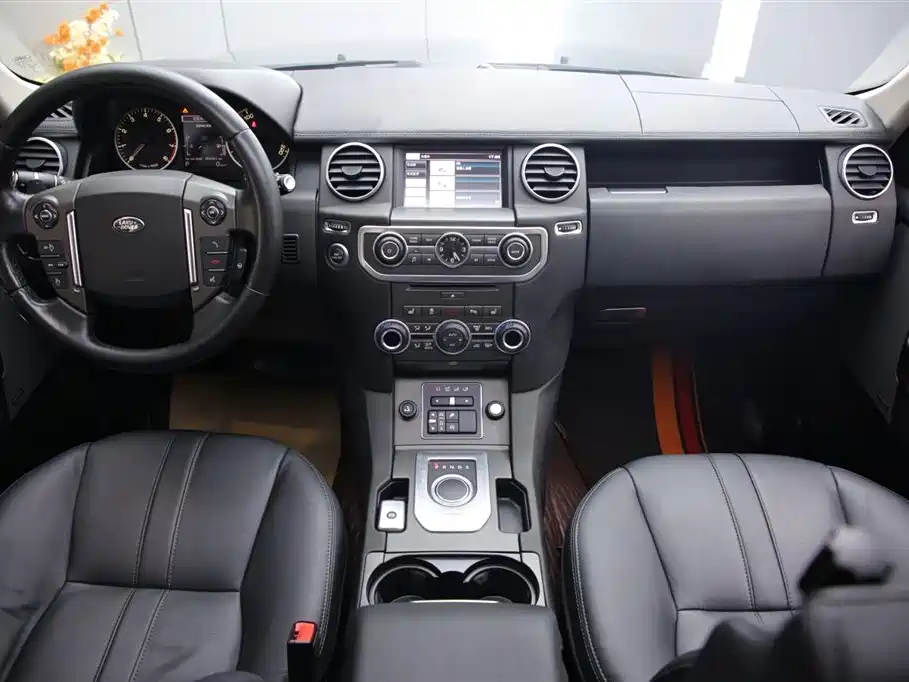 Land Rover Discovery 2015 3.0 SC V6 HSE