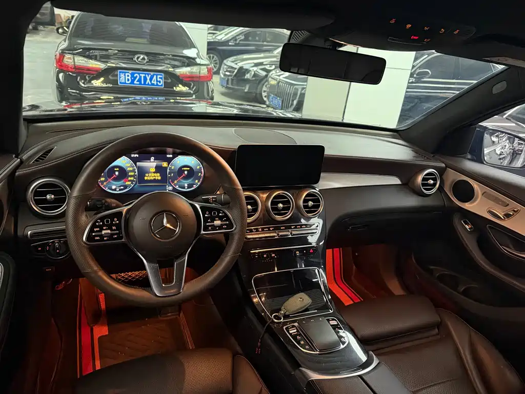 Mercedes-Benz GLC — миниатюра 5