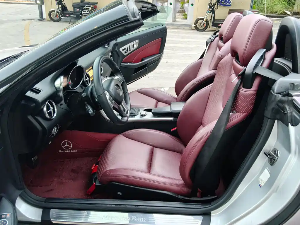 Mercedes-Benz SLK-Class — миниатюра 9