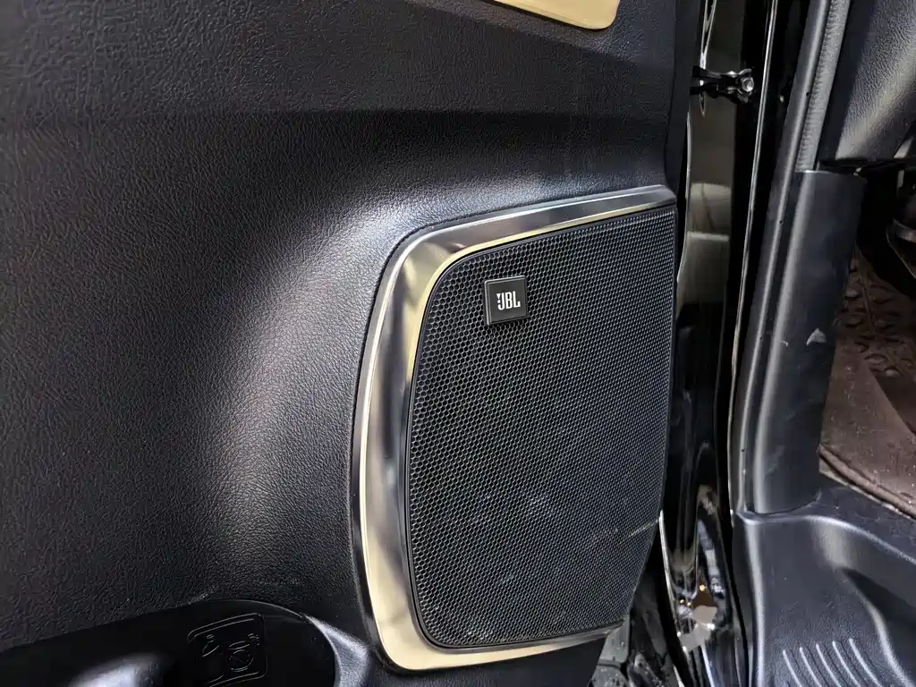 Toyota Alphard 2015 3.5L Luxury